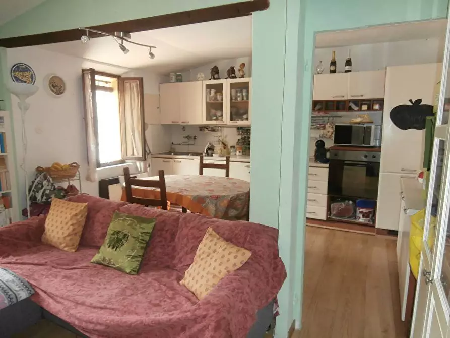 Immagine 3 di Appartamento in vendita  a Colle Di Val D'elsa