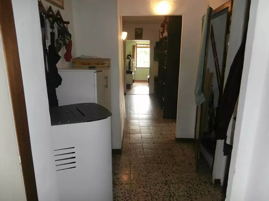 Immagine 15 di Appartamento in vendita  a Colle Di Val D'elsa