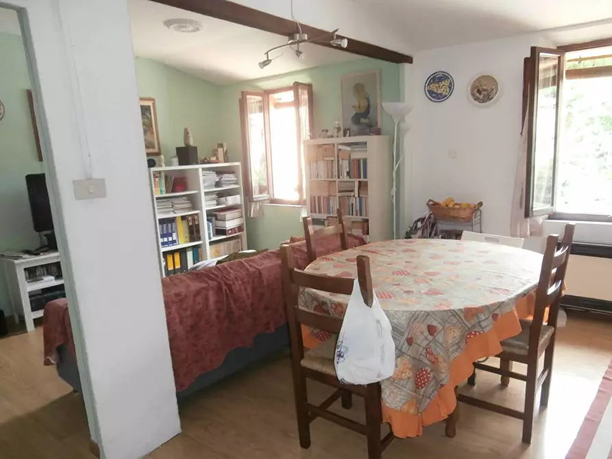 Immagine 4 di Appartamento in vendita  a Colle Di Val D'elsa