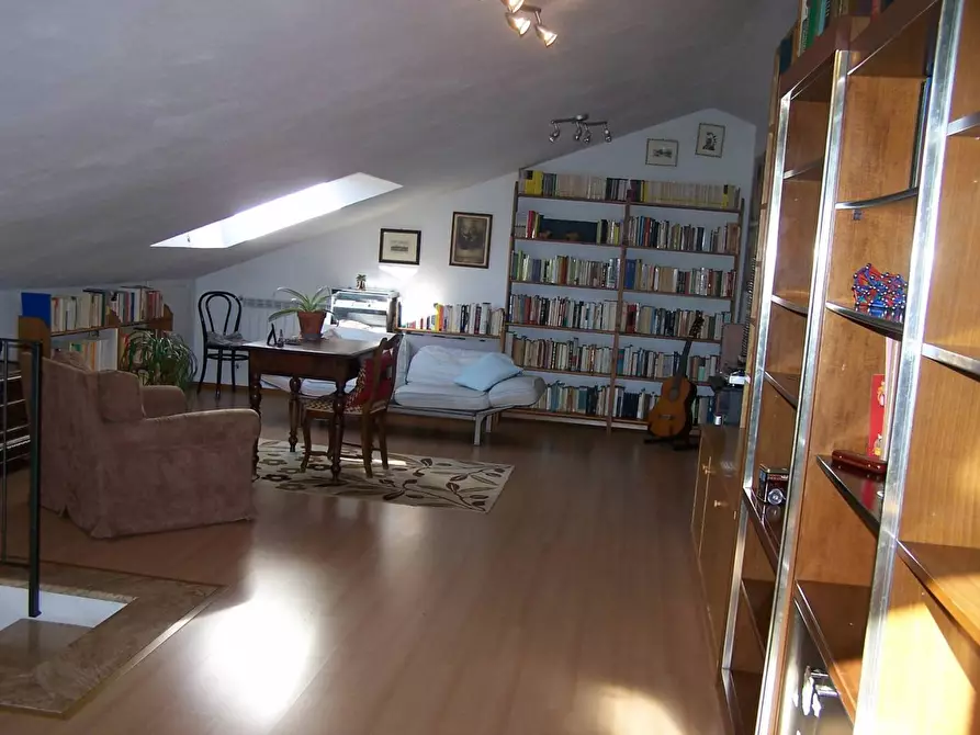 Immagine 11 di Villetta a schiera in vendita  a Casole D'elsa