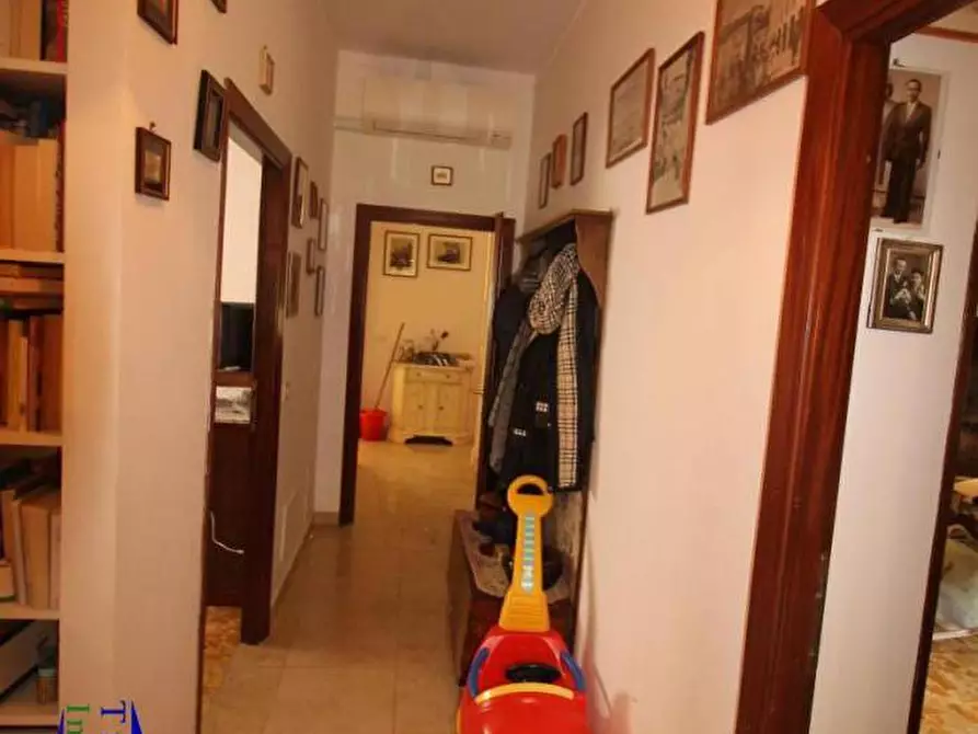 Immagine 8 di Appartamento in vendita  a Colle Di Val D'elsa