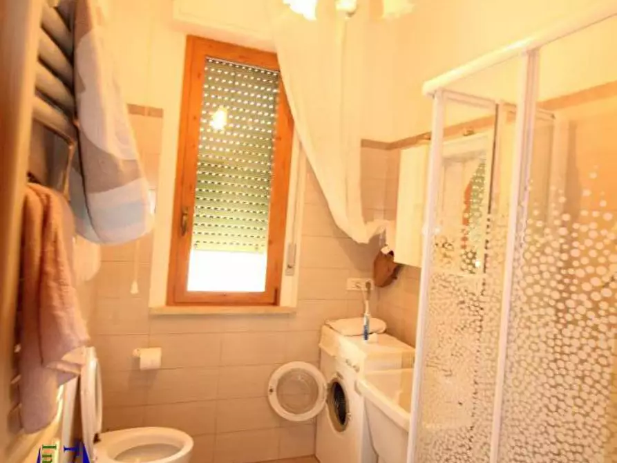 Immagine 11 di Appartamento in vendita  a Colle Di Val D'elsa