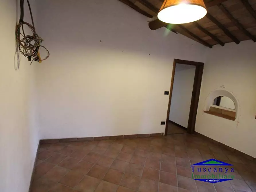 Immagine 4 di Appartamento in vendita  a Casole D'elsa