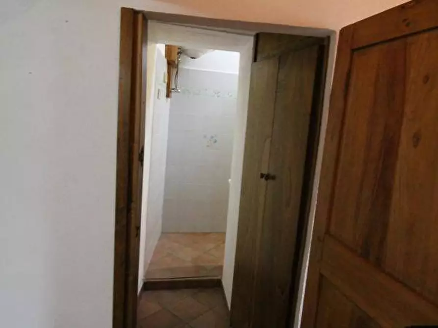 Immagine 8 di Appartamento in vendita  a Casole D'elsa