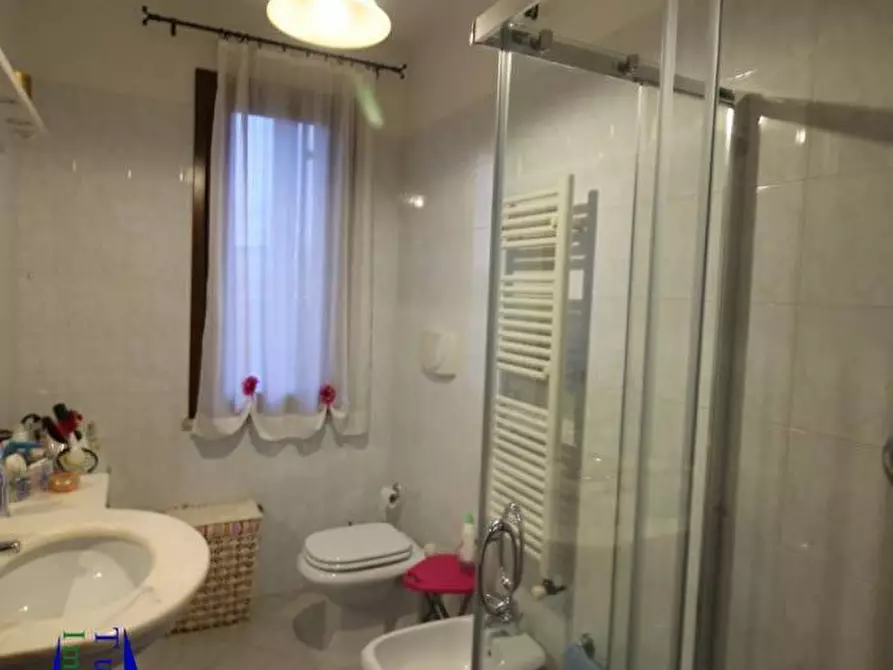 Immagine 7 di Appartamento in vendita  a Colle Di Val D'elsa