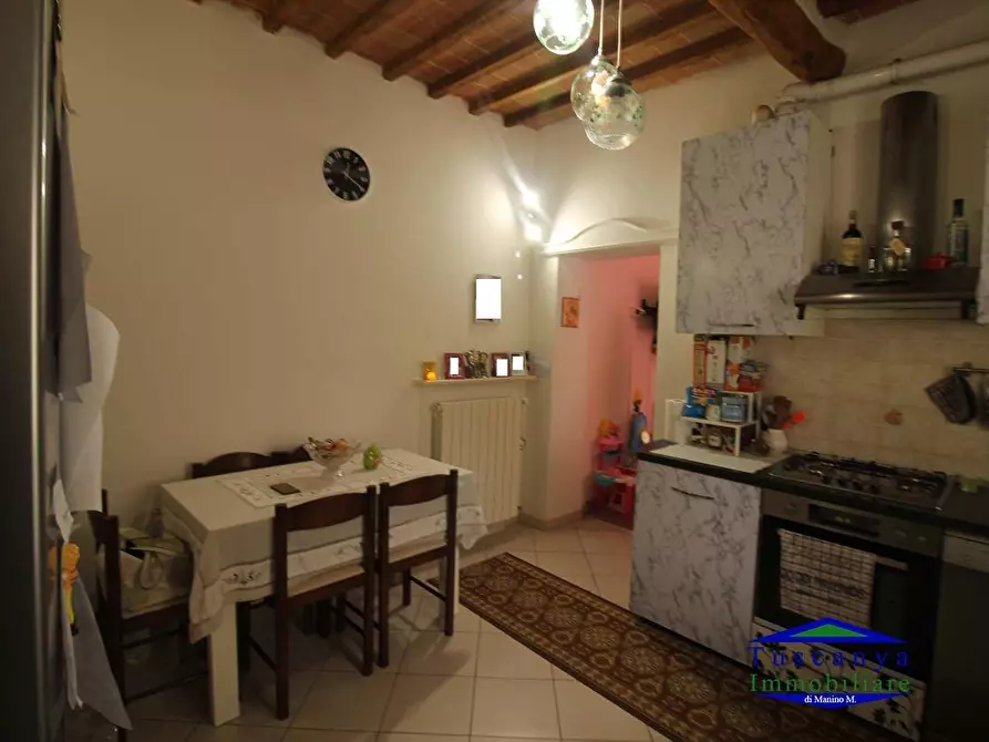 Immagine 2 di Appartamento in vendita  a Colle Di Val D'elsa