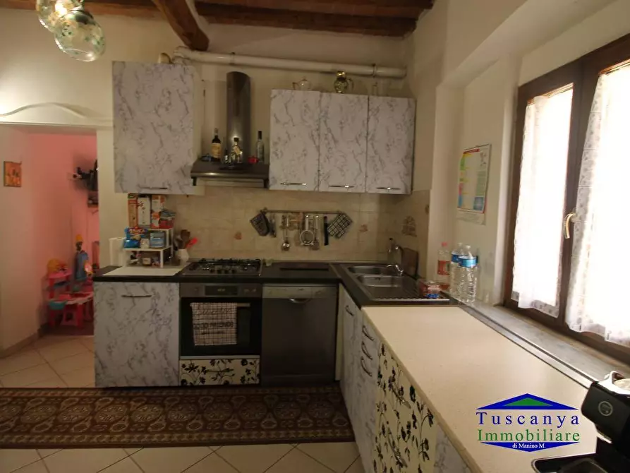 Immagine 3 di Appartamento in vendita  a Colle Di Val D'elsa