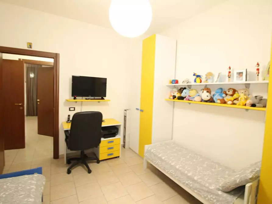 Immagine 11 di Appartamento in vendita  a Colle Di Val D'elsa