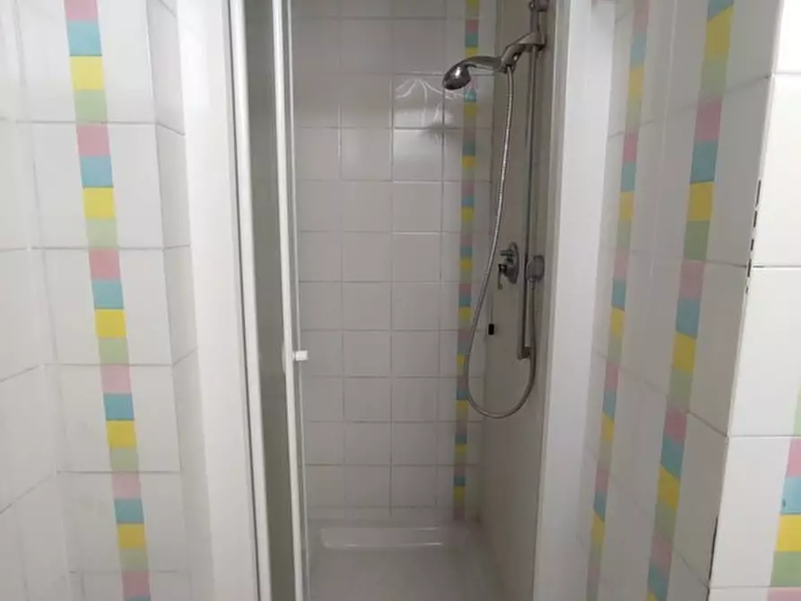 Immagine 18 di Casa semindipendente in vendita  a Carrara