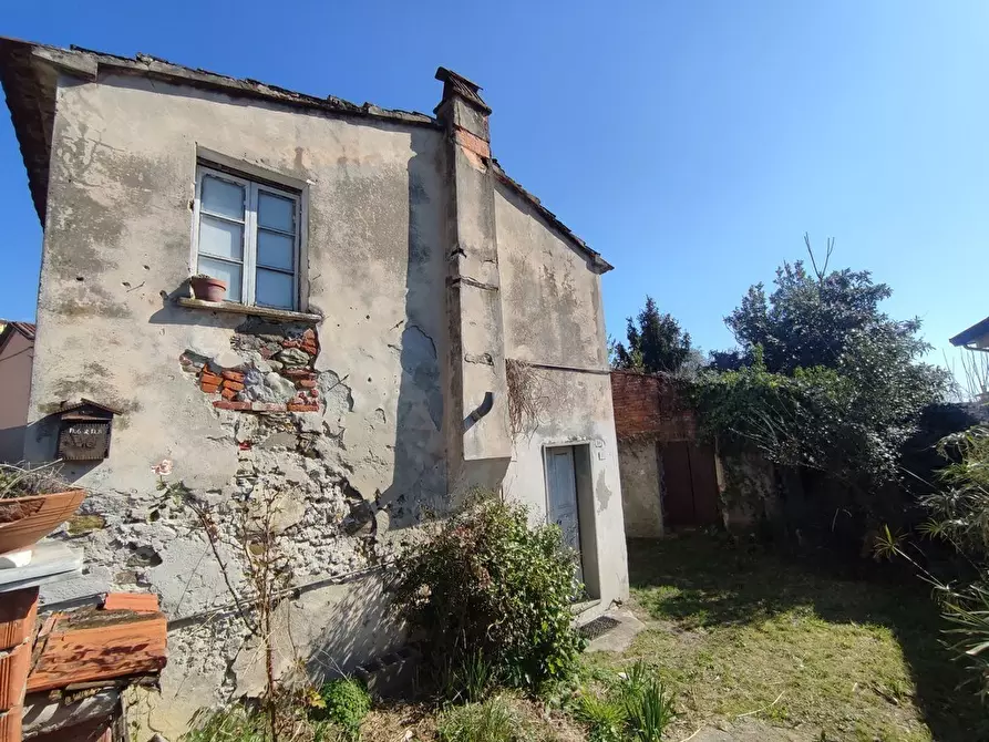 Immagine 20 di Casa semindipendente in vendita  a Ortonovo