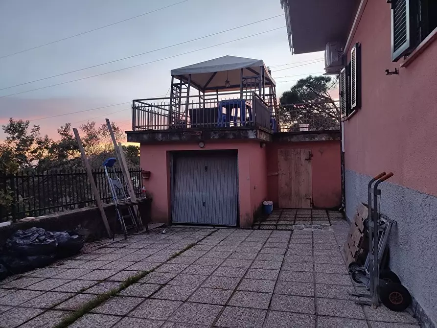 Immagine 25 di Casa semindipendente in vendita  a Castelnuovo Magra