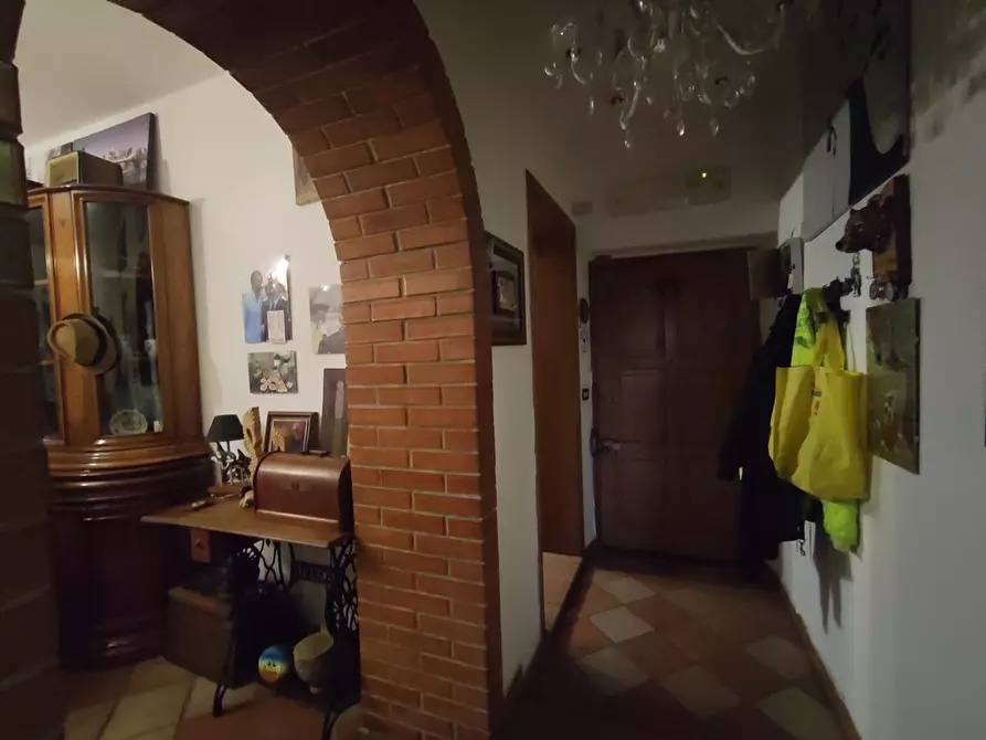 Immagine 6 di Casa semindipendente in vendita  a Castelnuovo Magra