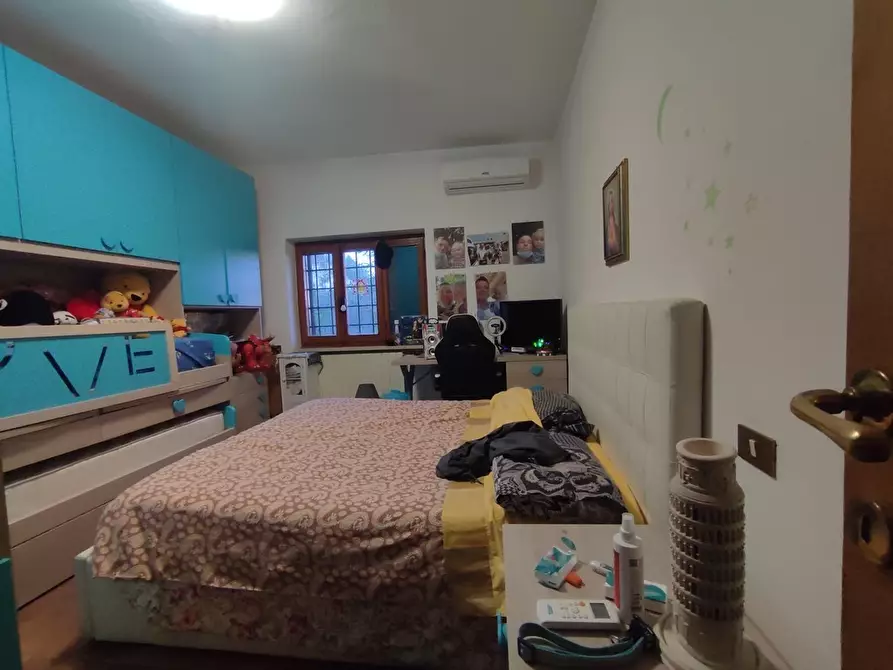 Immagine 15 di Casa semindipendente in vendita  a Castelnuovo Magra