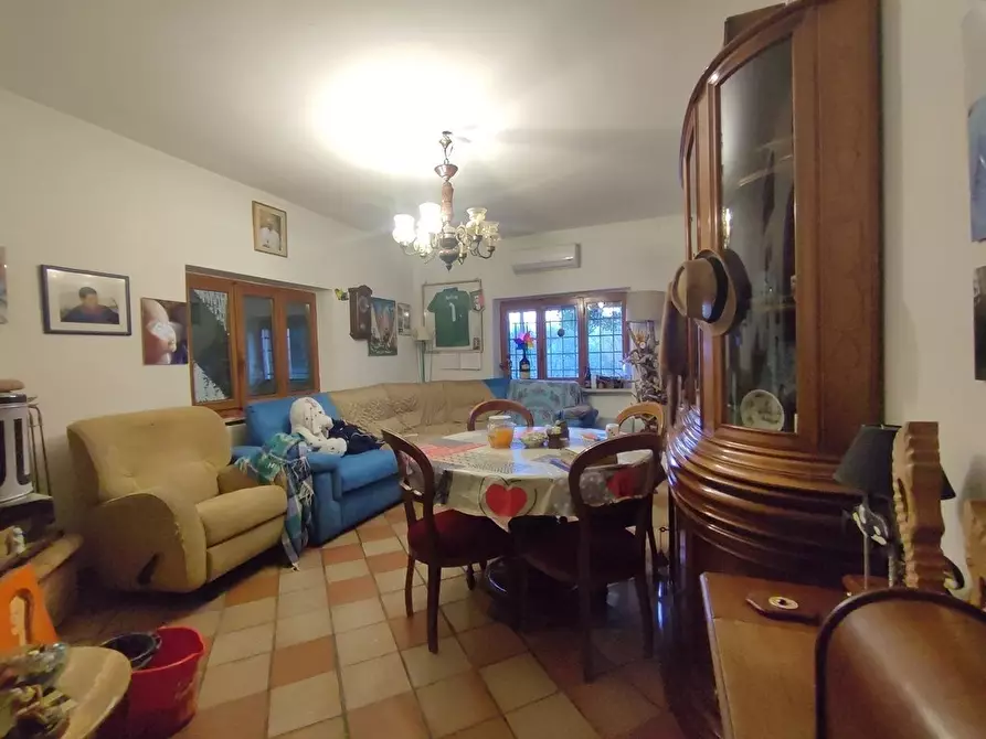 Immagine 14 di Casa semindipendente in vendita  a Castelnuovo Magra