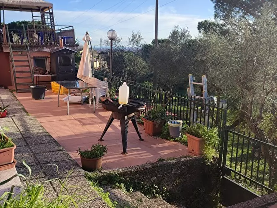 Immagine 2 di Casa semindipendente in vendita  a Castelnuovo Magra