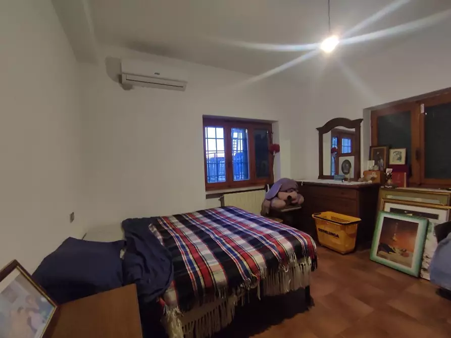 Immagine 18 di Casa semindipendente in vendita  a Castelnuovo Magra