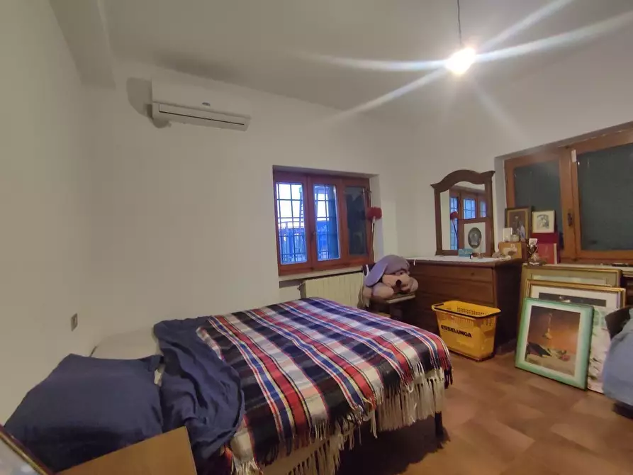 Immagine 19 di Casa semindipendente in vendita  a Castelnuovo Magra