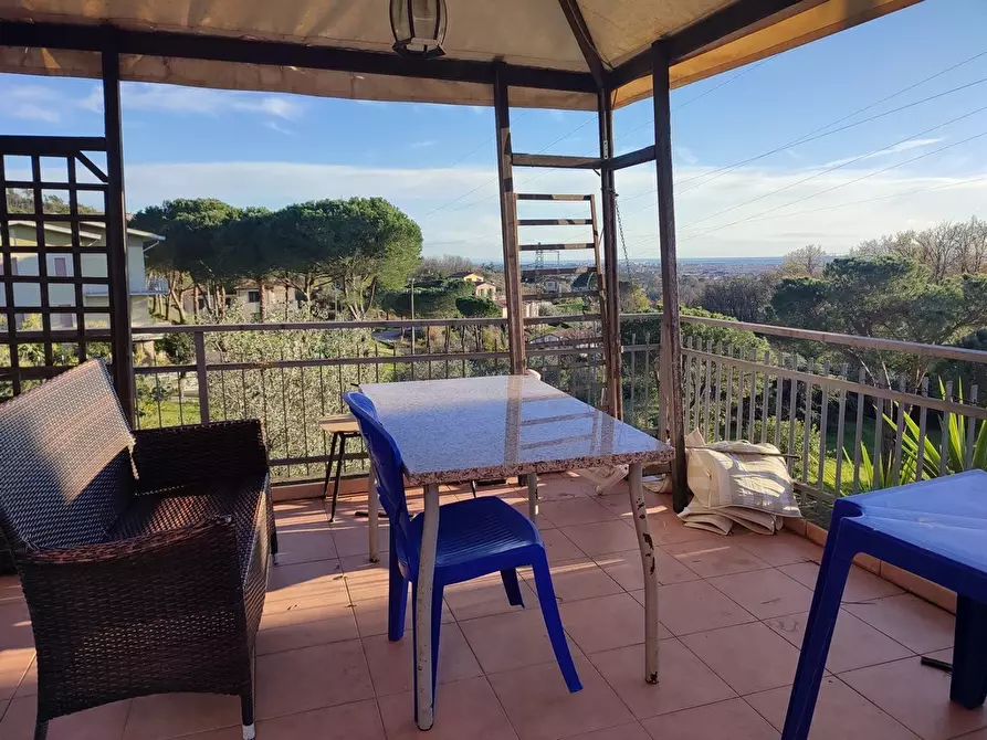 Immagine 35 di Casa semindipendente in vendita  a Castelnuovo Magra