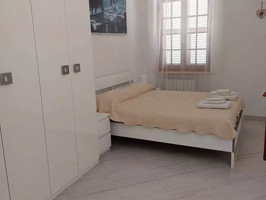 Immagine 7 di Appartamento in vendita  a Castelnuovo Magra