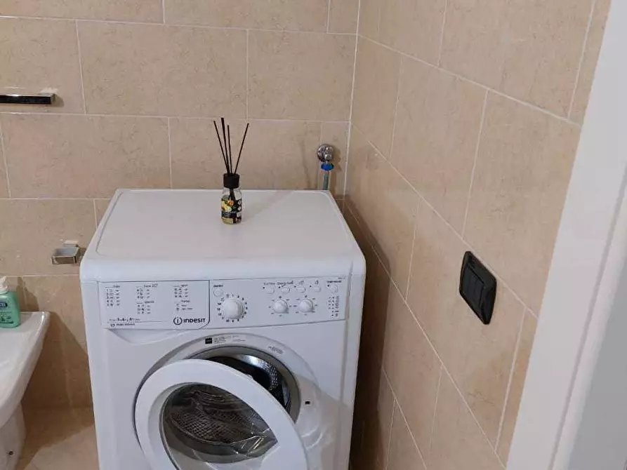 Immagine 10 di Appartamento in vendita  a Castelnuovo Magra