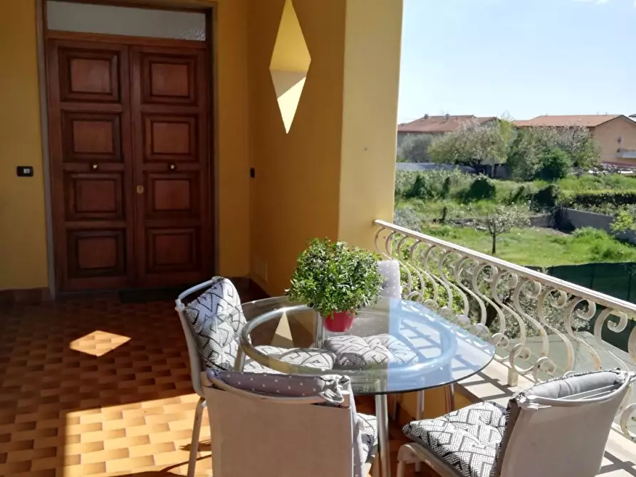 Immagine 16 di Appartamento in vendita  a Castelnuovo Magra