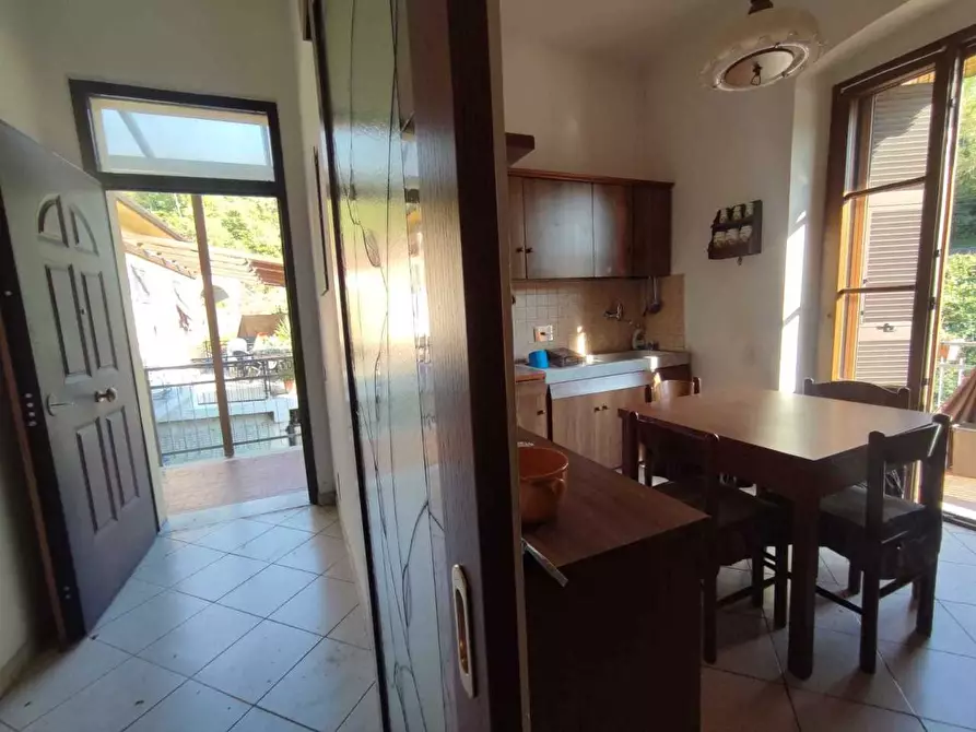 Immagine 2 di Casa semindipendente in vendita  a Vezzano Ligure