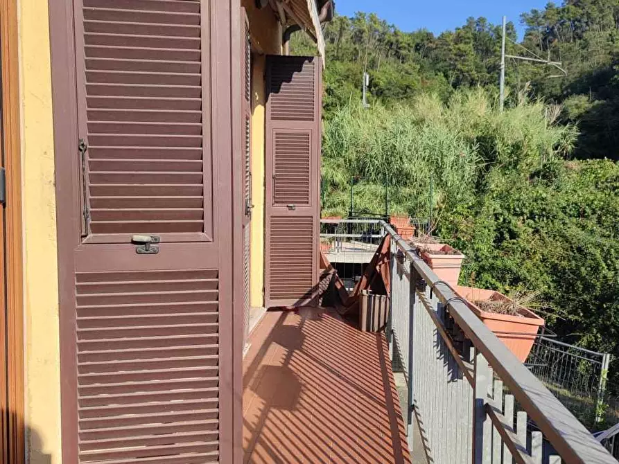 Immagine 5 di Casa semindipendente in vendita  a Vezzano Ligure