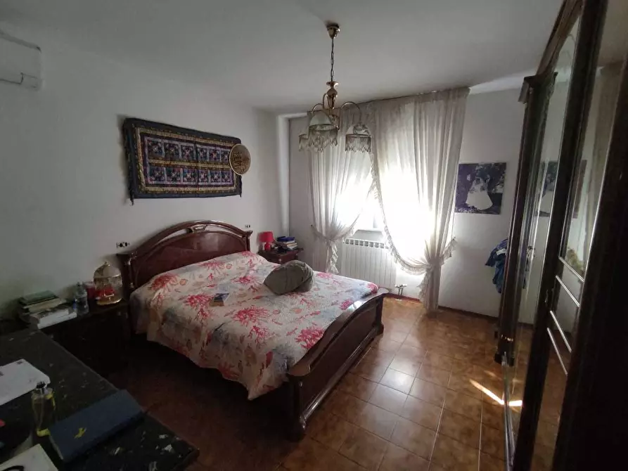 Immagine 7 di Appartamento in vendita  a Carrara