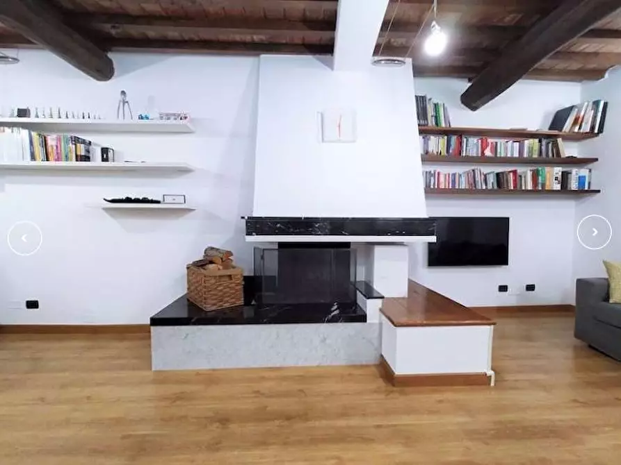 Immagine 8 di Terratetto in vendita  a Carrara