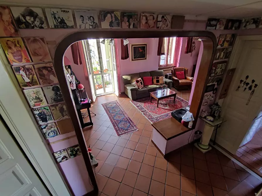Immagine 14 di Casa semindipendente in vendita  a Carrara