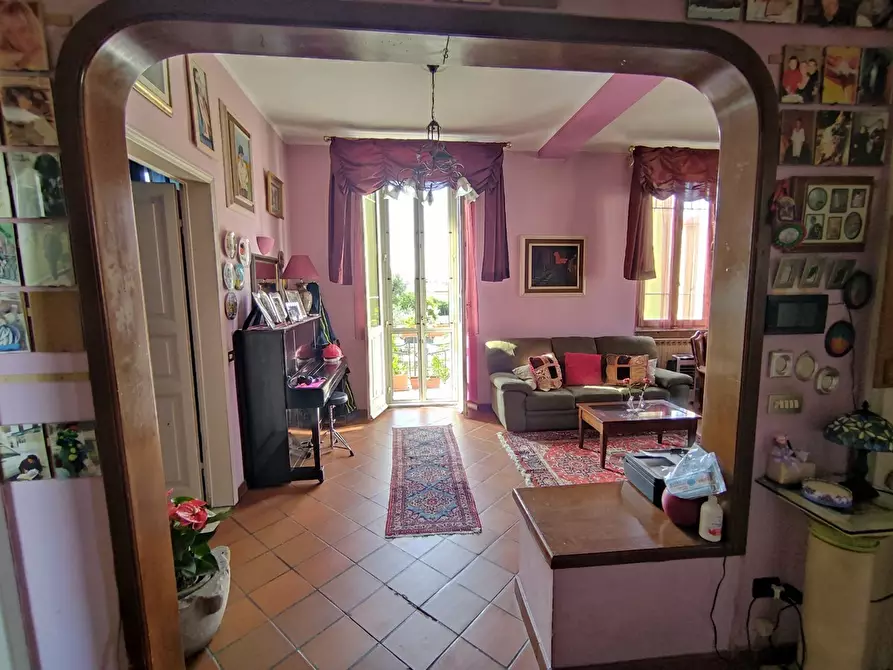 Immagine 7 di Casa semindipendente in vendita  a Carrara