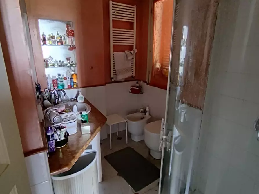 Immagine 8 di Casa semindipendente in vendita  a Carrara