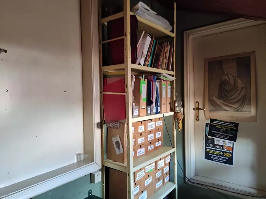 Immagine 15 di Casa semindipendente in vendita  a Carrara