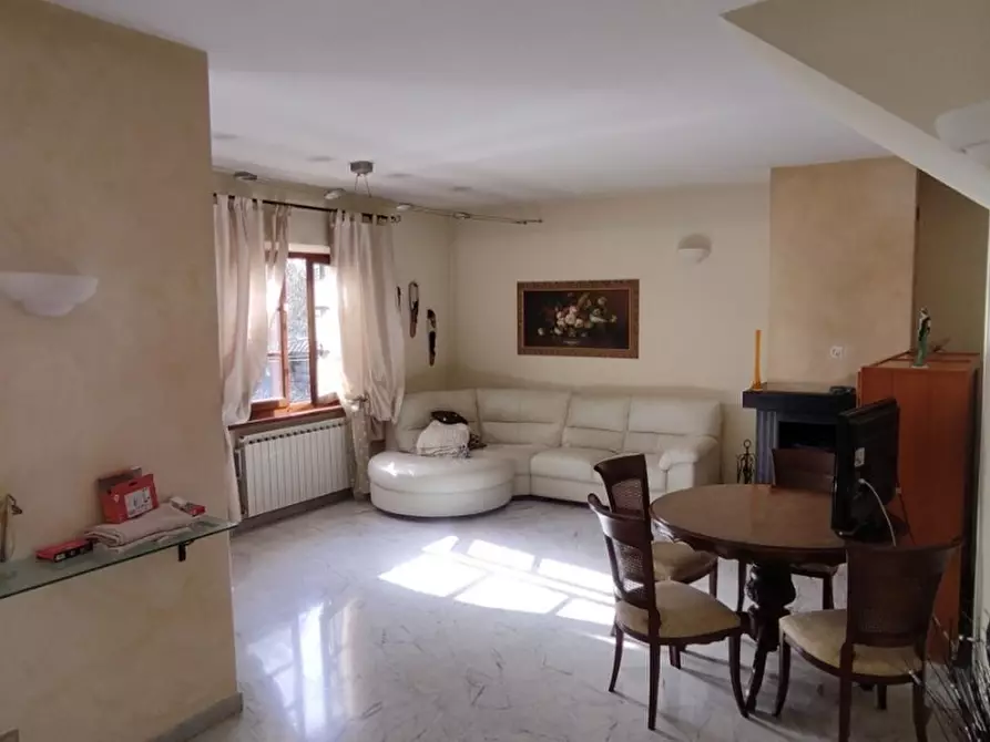 Immagine 7 di Casa indipendente in affitto  a Carrara