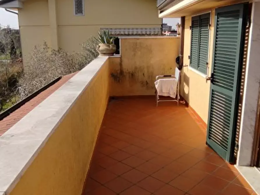 Immagine 20 di Casa indipendente in affitto  a Carrara