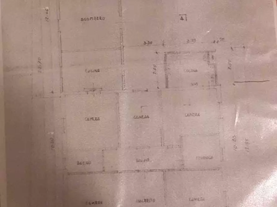 Immagine 6 di Casa indipendente in vendita  a Carrara