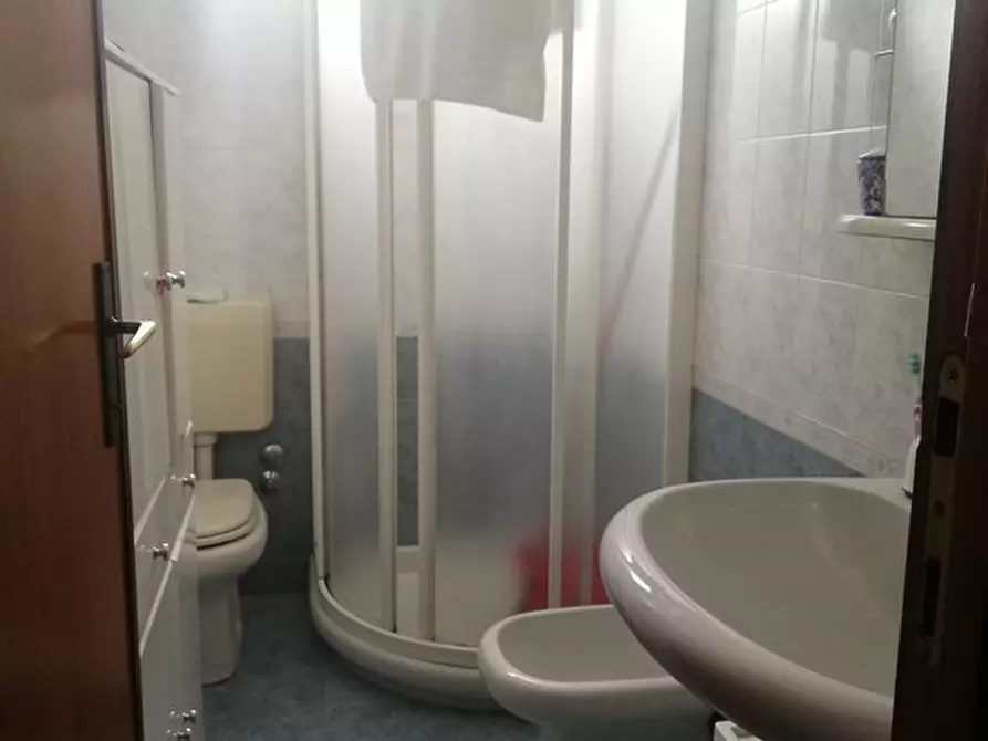 Immagine 15 di Casa indipendente in vendita  a Carrara