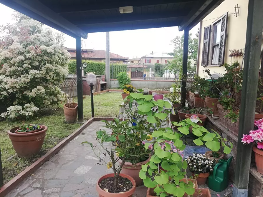 Immagine 16 di Casa indipendente in vendita  a Carrara