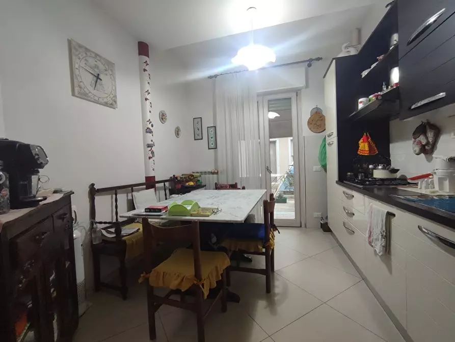 Immagine 8 di Appartamento in vendita  a Ortonovo