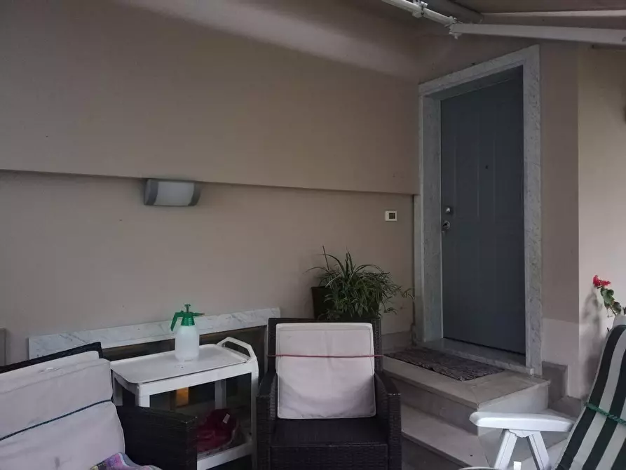 Immagine 4 di Appartamento in vendita  a Ortonovo