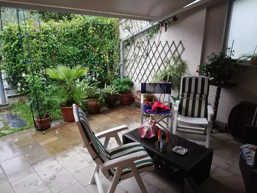 Immagine 5 di Appartamento in vendita  a Ortonovo