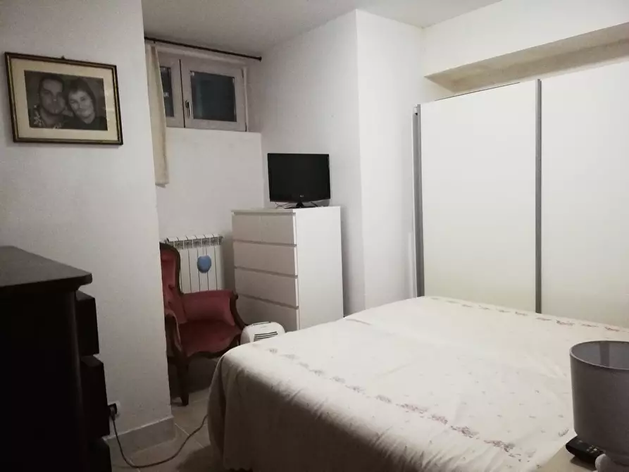 Immagine 26 di Appartamento in vendita  a Ortonovo