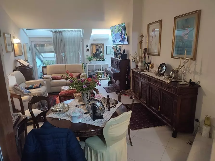 Immagine 41 di Appartamento in vendita  a Ortonovo