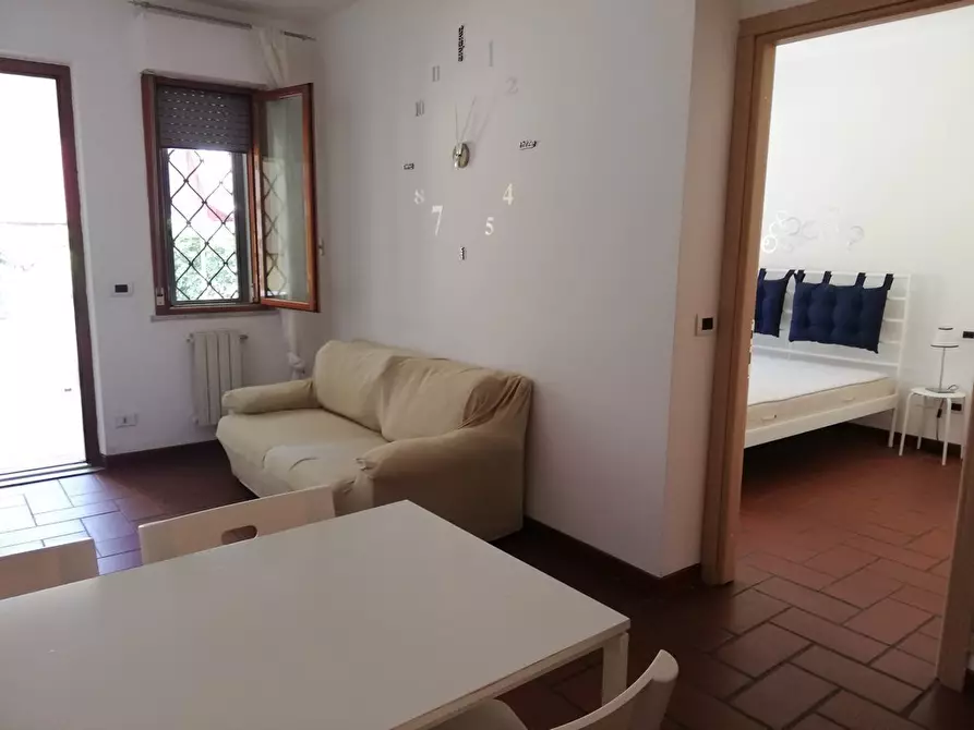 Immagine 16 di Appartamento in vendita  a Carrara