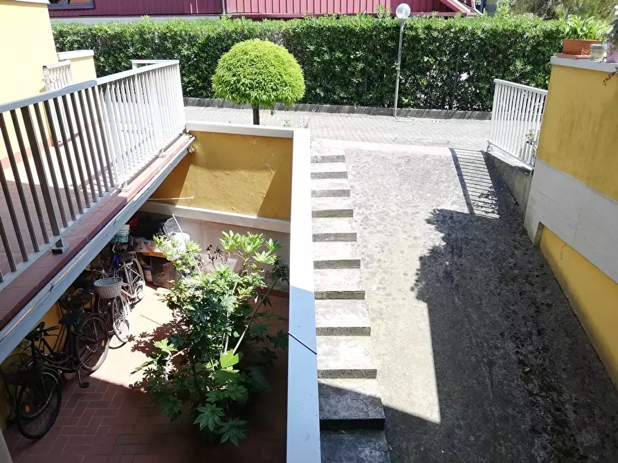 Immagine 18 di Appartamento in vendita  a Carrara