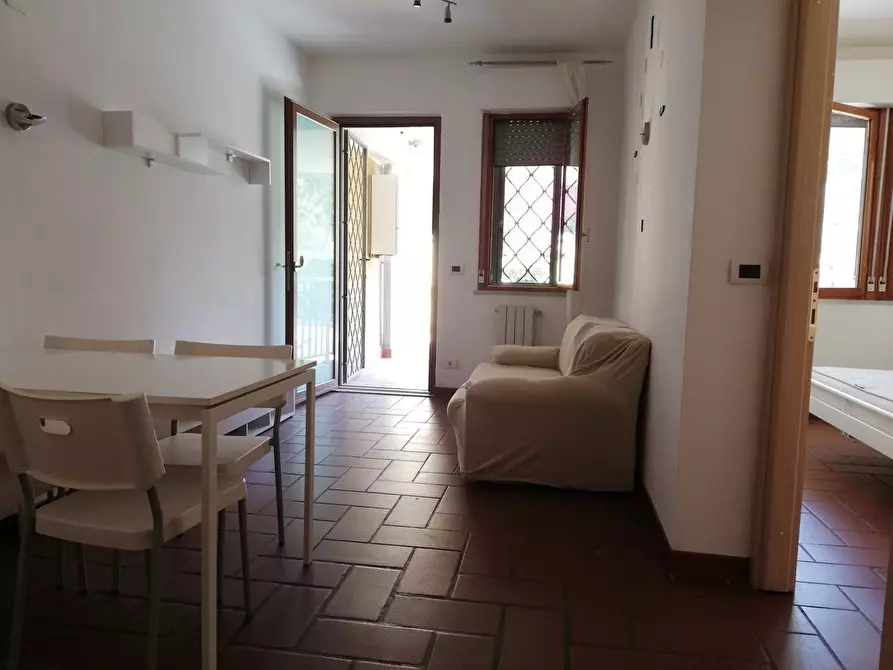 Immagine 14 di Appartamento in vendita  a Carrara