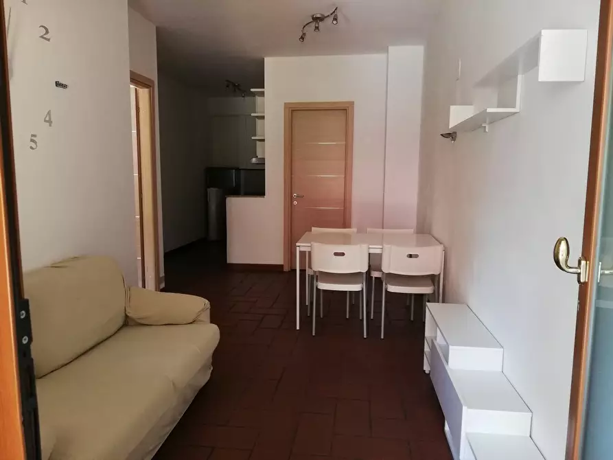 Immagine 6 di Appartamento in vendita  a Carrara