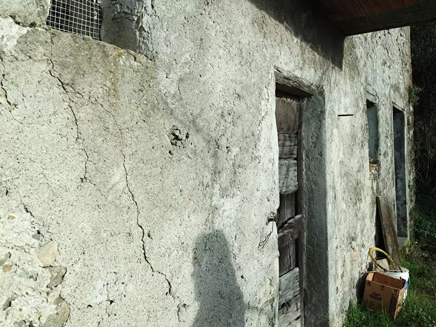 Immagine 16 di Casa indipendente in vendita  a Sarzana