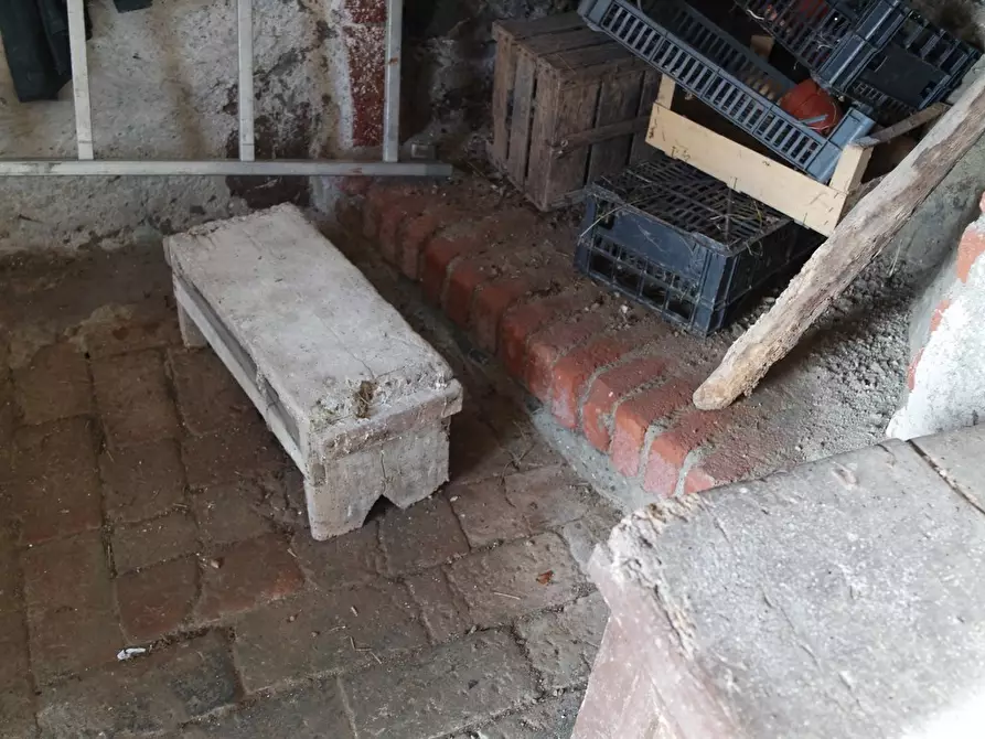 Immagine 22 di Casa indipendente in vendita  a Sarzana