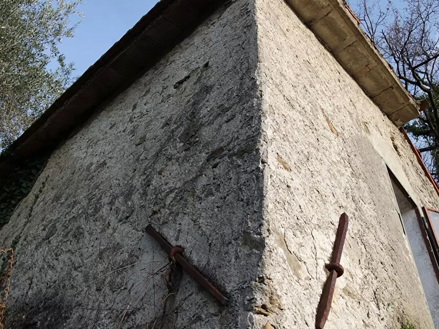 Immagine 13 di Casa indipendente in vendita  a Sarzana
